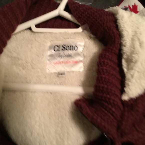 Sweater with fleece lining - Picture 2 of 2